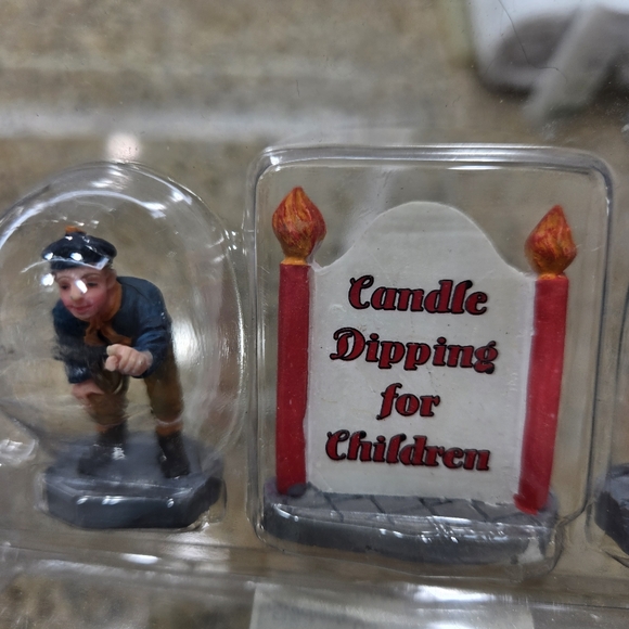 Lemax Candle Dipping Fun Christmas Village Figurine Set of 4 NEW - Picture 7 of 10